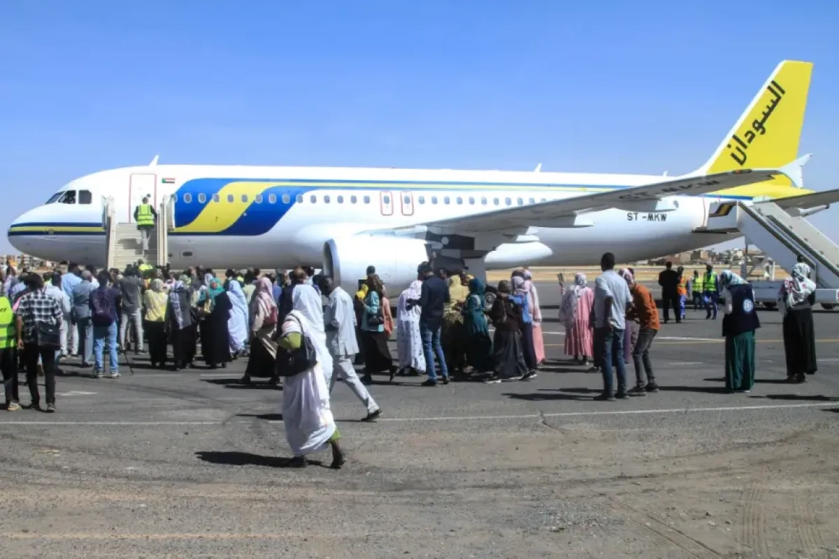 هبوط أول طائرة ركاب في مطار الخرطوم بعد توقف دام لثلاثة أعوام