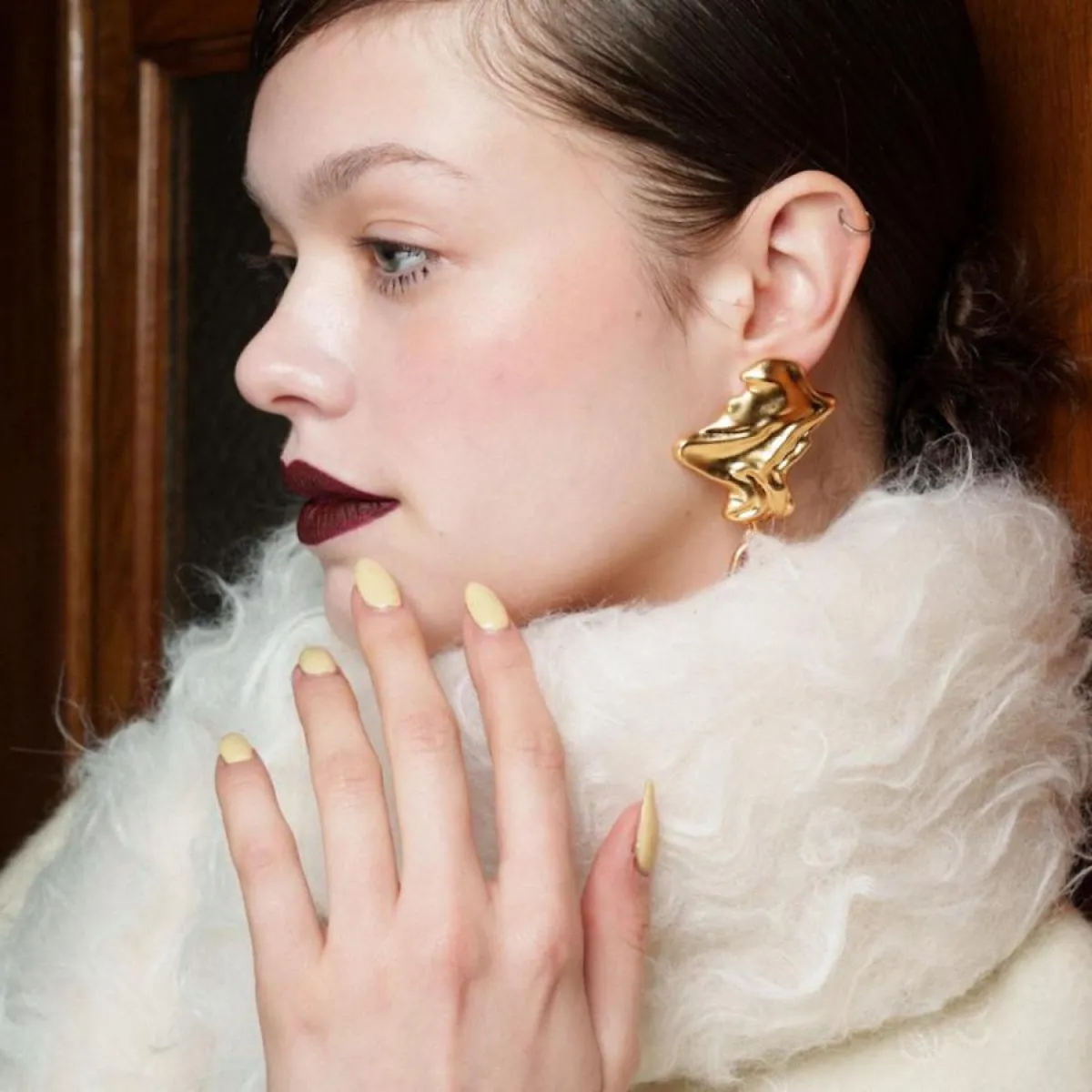 أفضل روتين للعناية بنعومة يديك قبل المناسبات