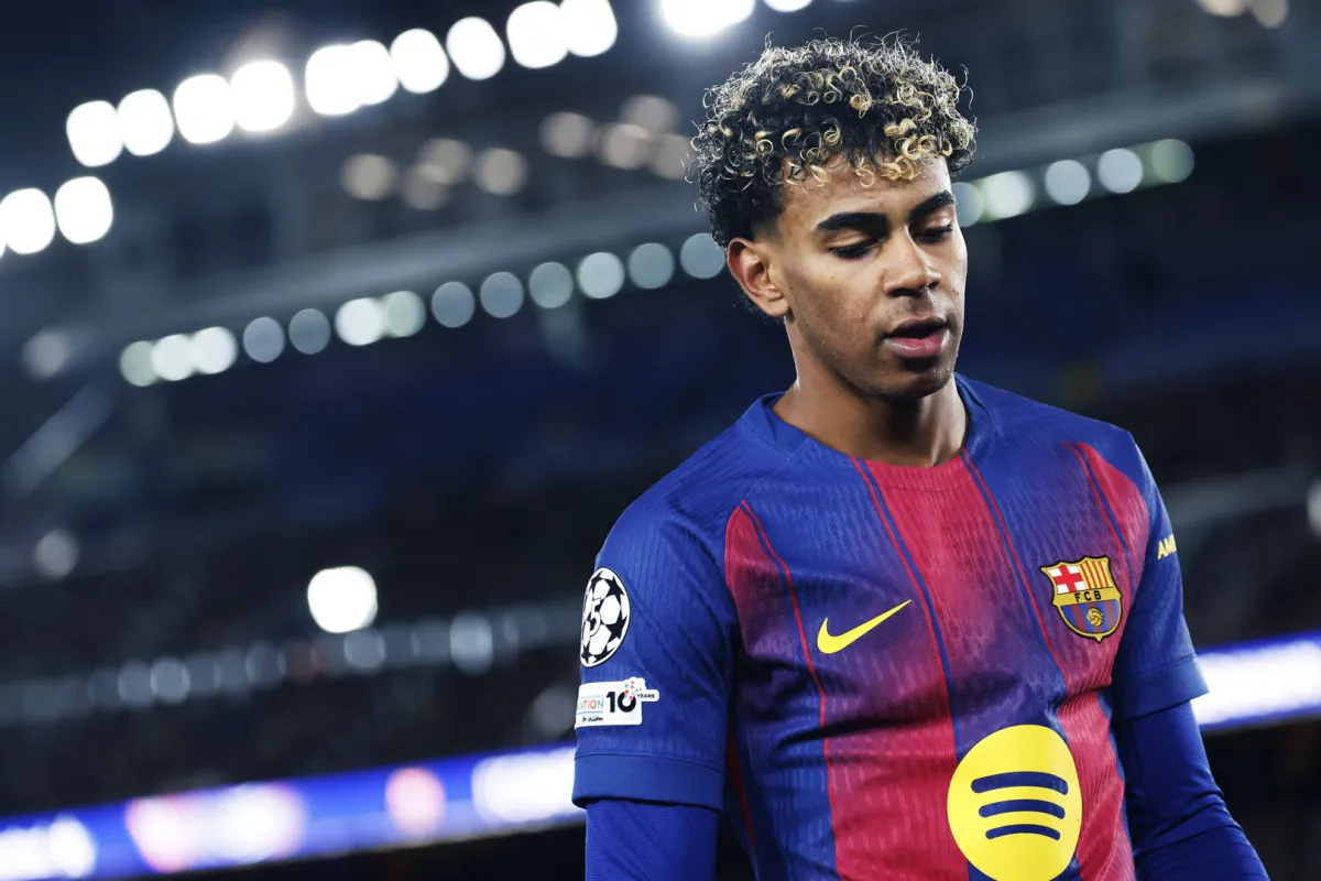 "مراهق برشلونة" يسيطر على الإنترنت.. أرقام مذهلة تجعل رونالدو وميسي في الخلفية