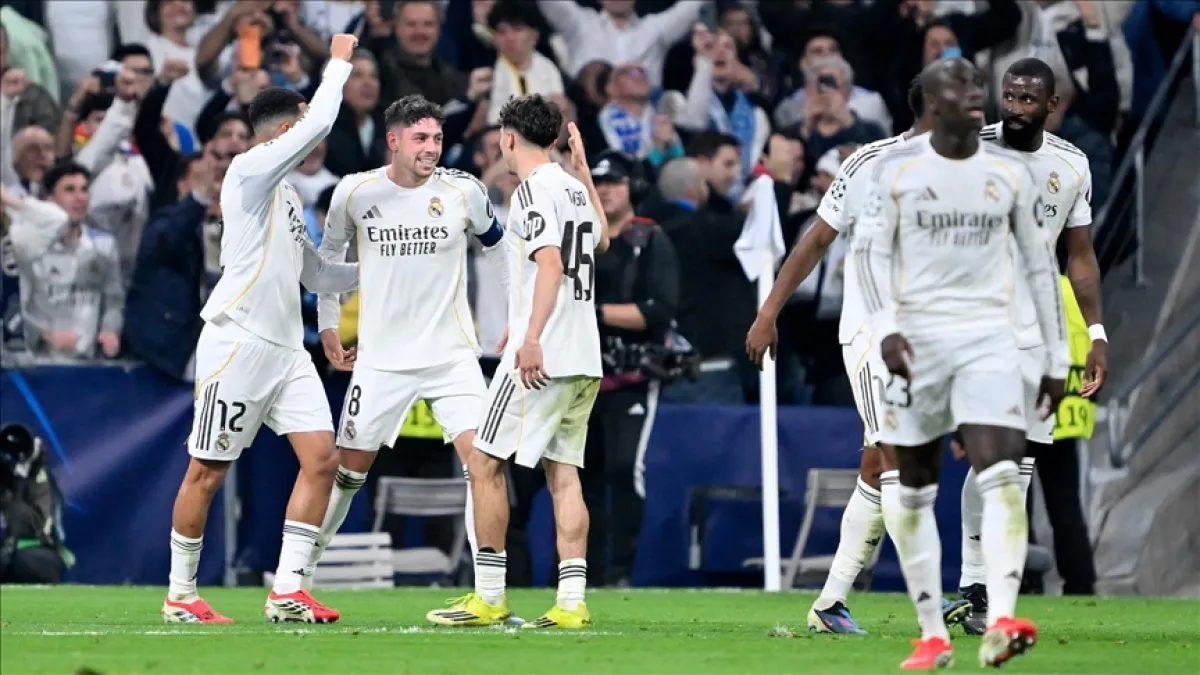 "هاتريك" فالفيردي يقود ريال مدريد للفوز على مانشستر سيتي 3-0