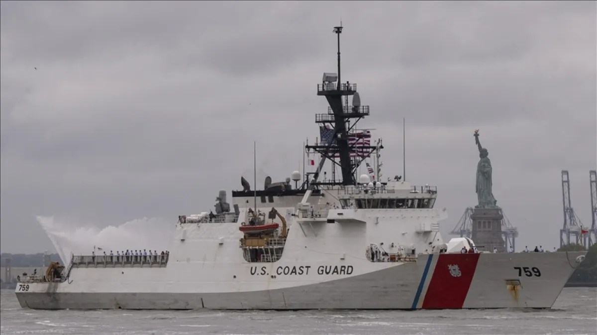 إعلام أمريكي: أوامر بنشر 2200 من المارينز في الشرق الأوسط