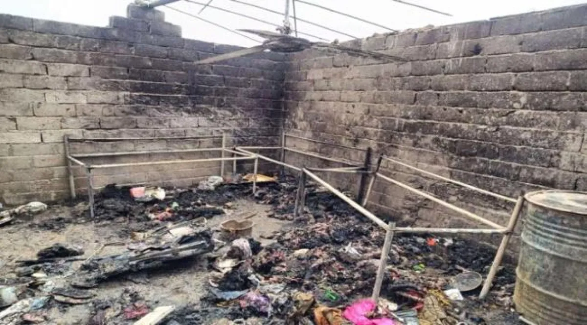 حريق يلتهم منزل نازح في الخوخة ويشرد أسرة كاملة