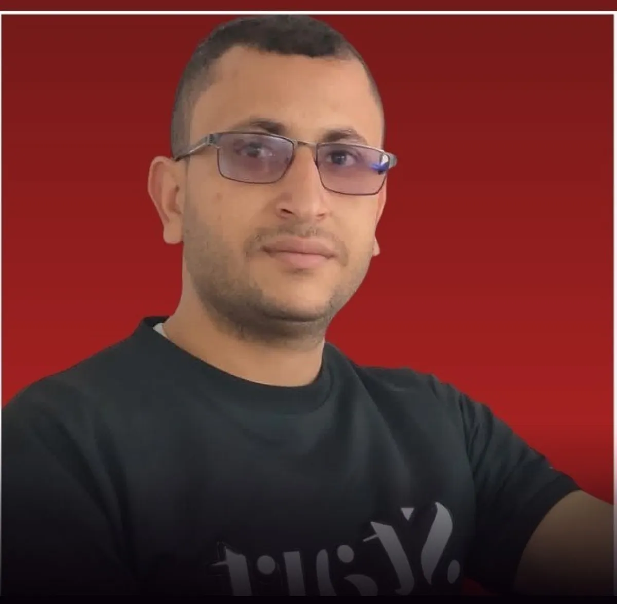 مقتل الصحفي عبدالصمد القاضي وسط مدينة تعز