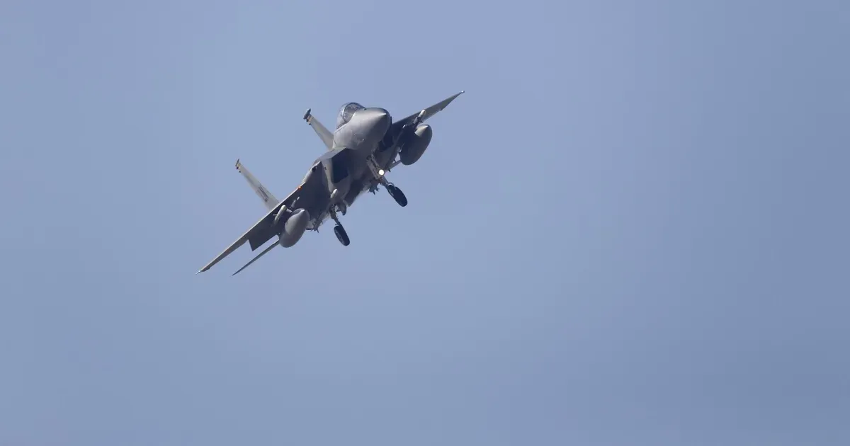 "نيويورك تايمز": طائرة قتالية أميركية ثانية تحطمت قرب مضيق هرمز