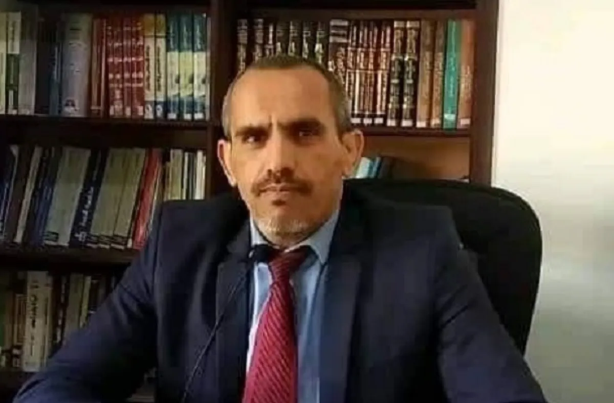 سلطة صنعاء تنقل المحامي صبره إلى سجن جديد وسط مطالبات بالإفراج عنه