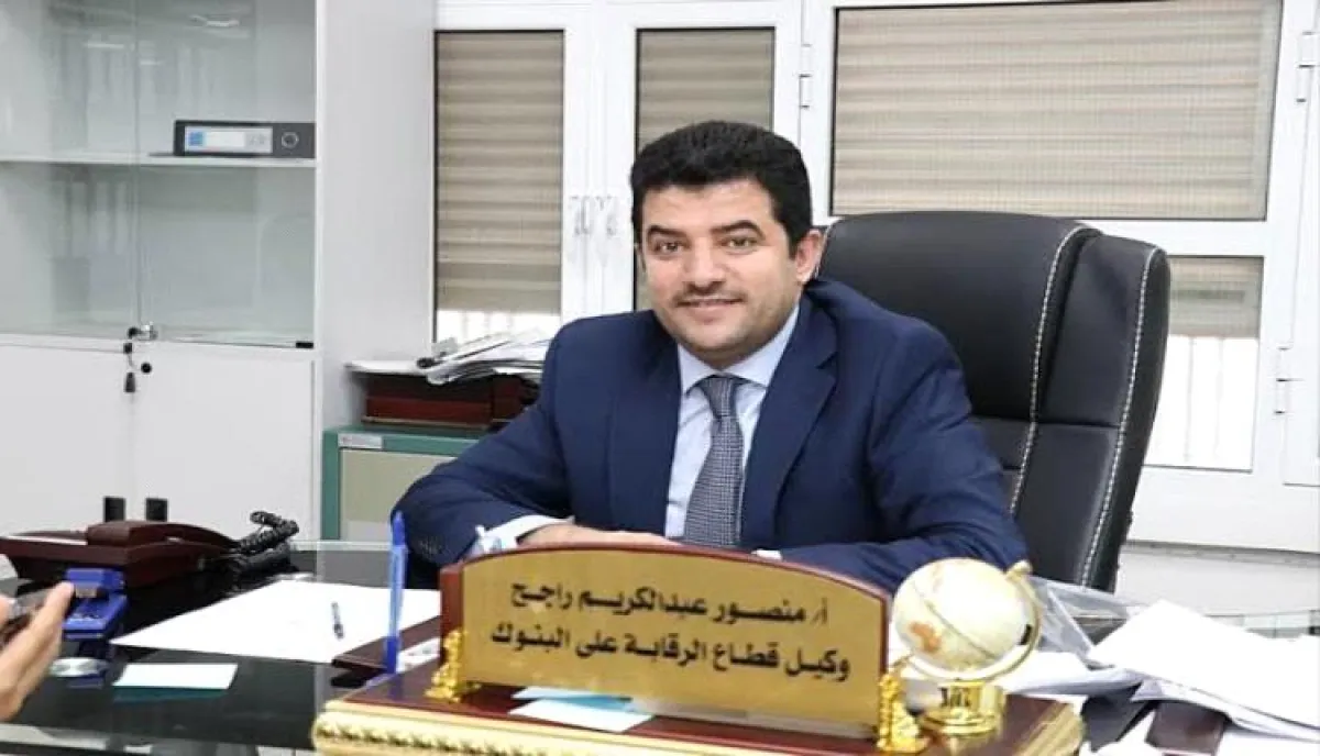 وكيل البنك المركزي في عدن يحذر من تداعيات الحرب على الاقتصاد اليمني