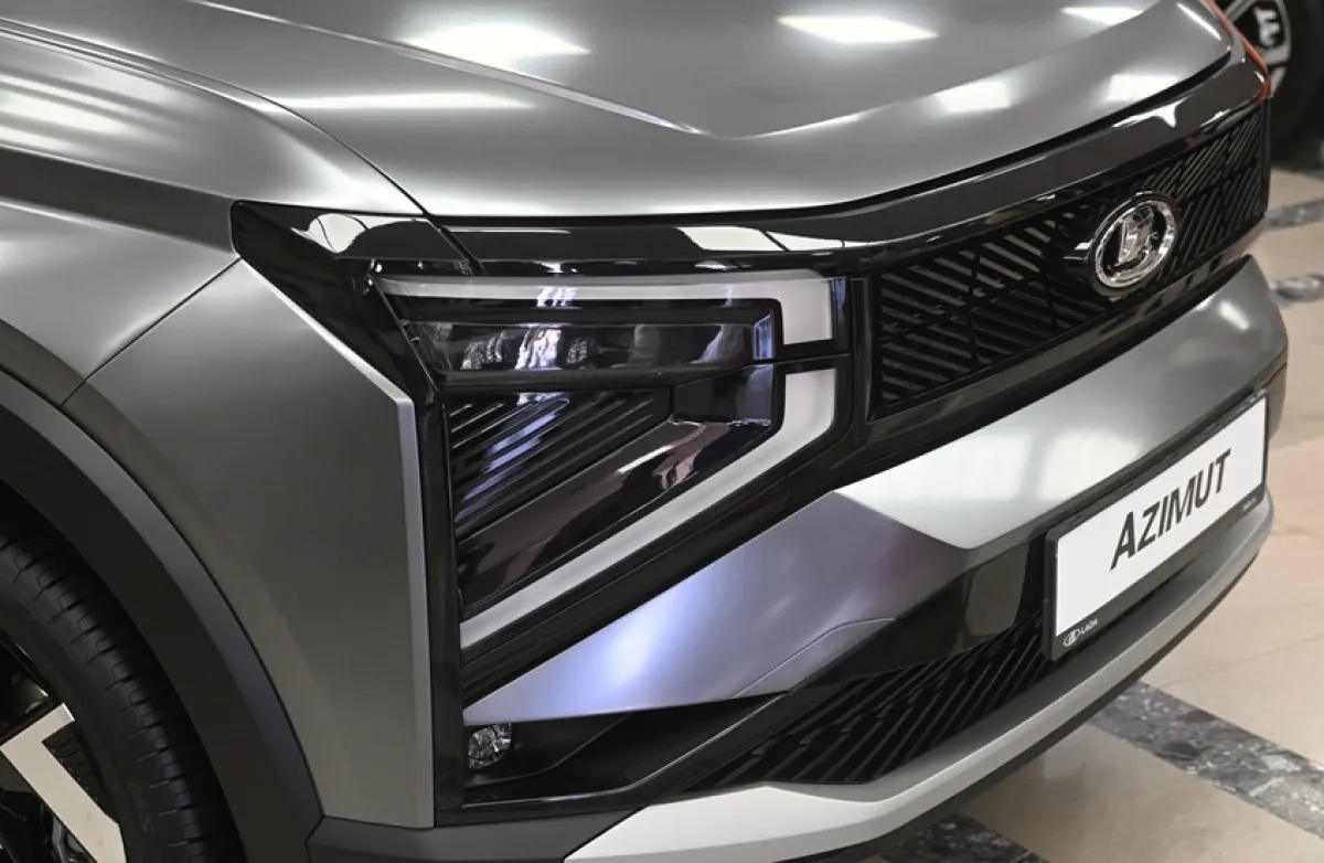 "لادا" تستعرض سيارتها الجديدة لأول مرة في أوزبكستان