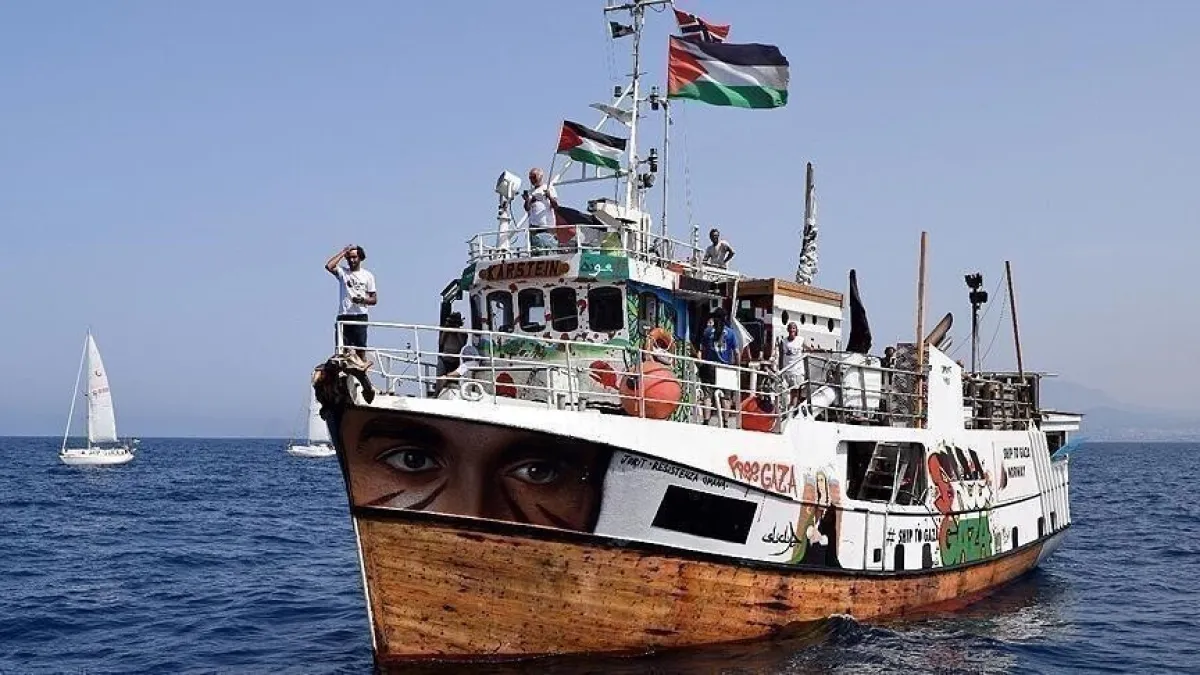 4 سفن لأسطول الصمود تتقدم في المياه الإقليمية اليونانية باتجاه غزة