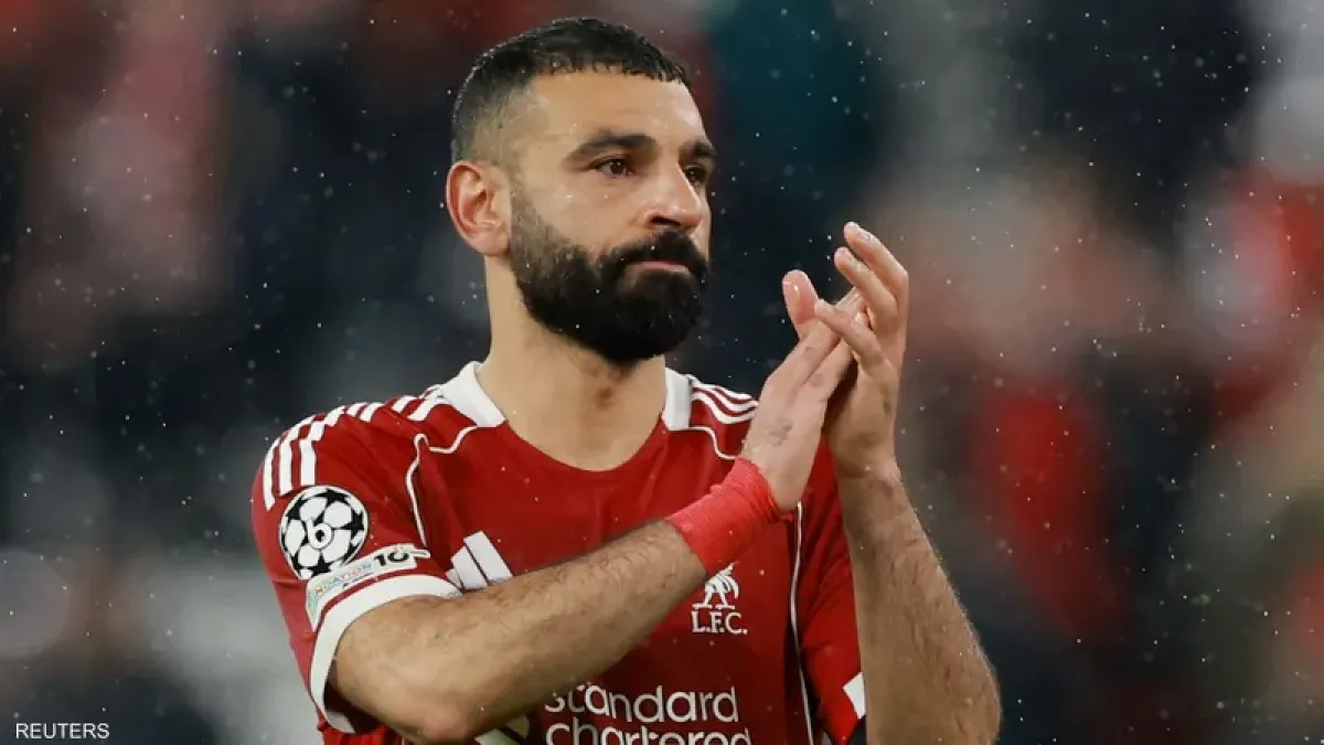 محمد صلاح في مرمى الانتقادات بعد "تجاهله" لمشجع مصري