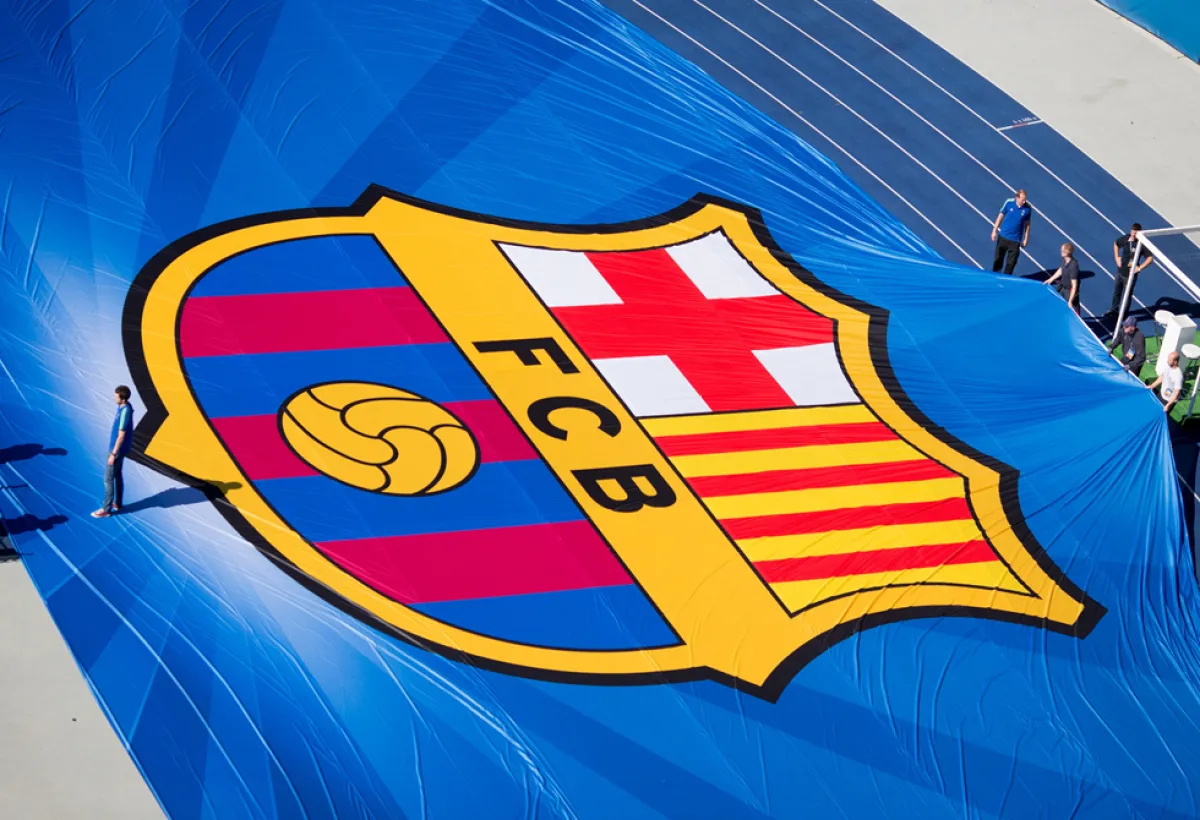 برشلونة يبدأ مفاوضات ضم نجم نيوكاسل مقابل 100 مليون دولار
