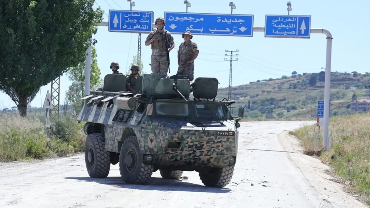 الجيش اللبناني يدخل بلدة دبين إثر انسحاب إسرائيل ويعيد فتح طريقا