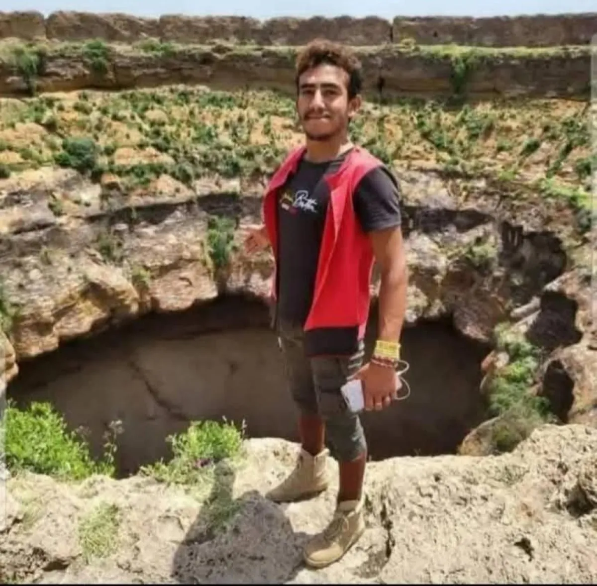 القعقاع يسقط في حرضة دمت… نهاية بهلوانية مأساوية