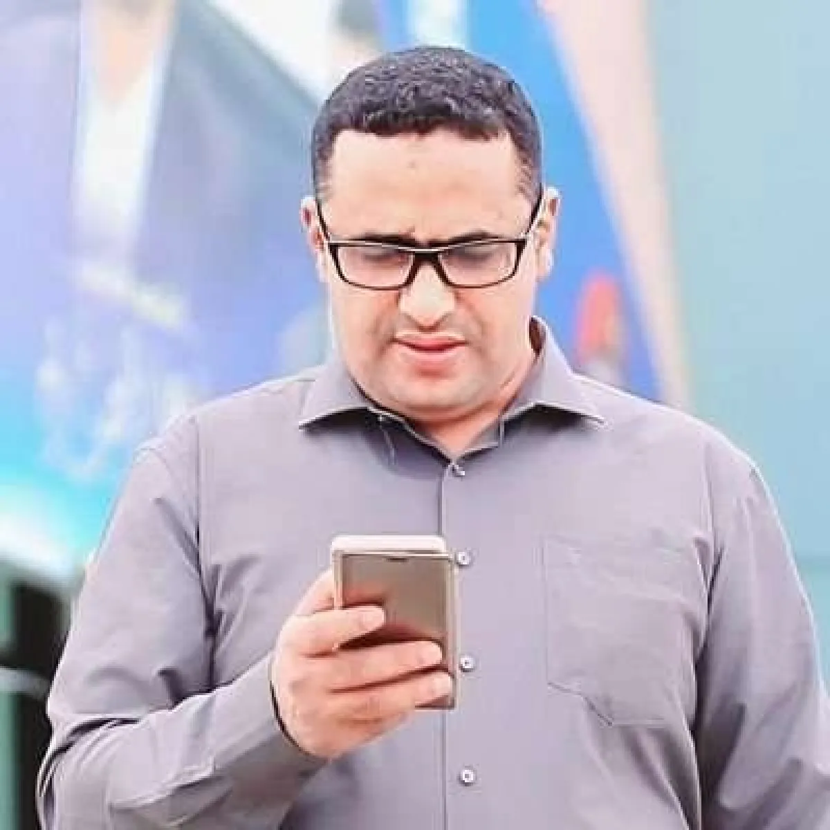 الفتاحي يشكو تدهور الأوضاع المعيشية ويوجه نداء استغاثة لسلطة صنعاء