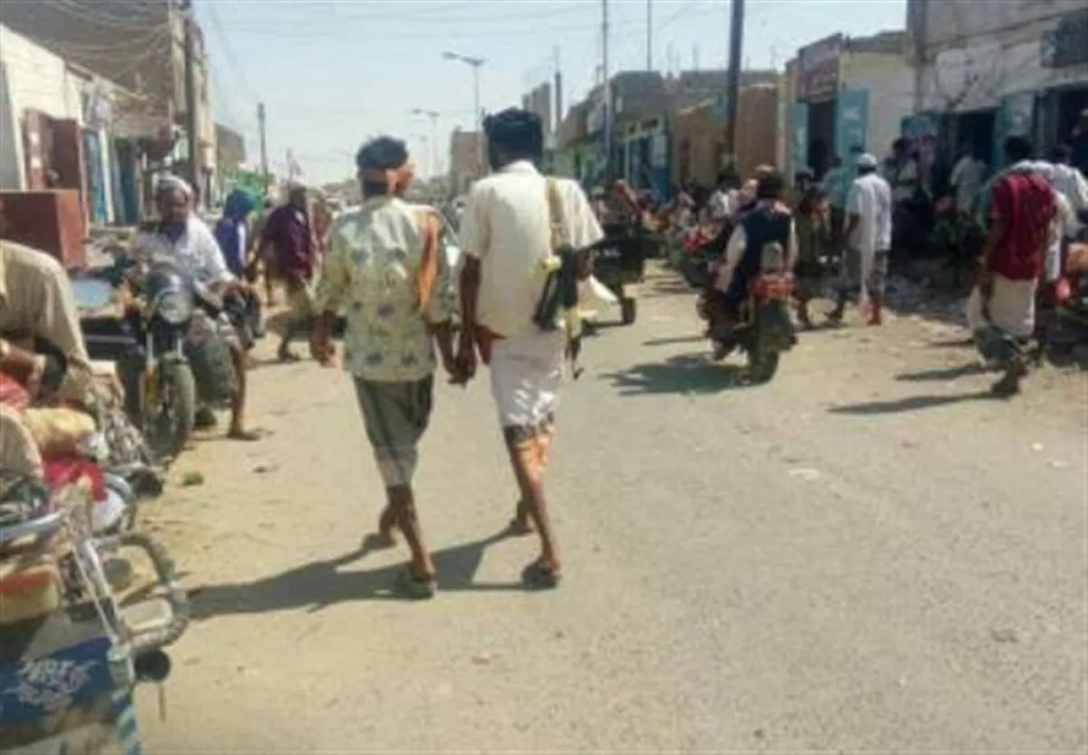 قتيل وجريح في اشتباكات قبلية بمديرية المحفد في أبين