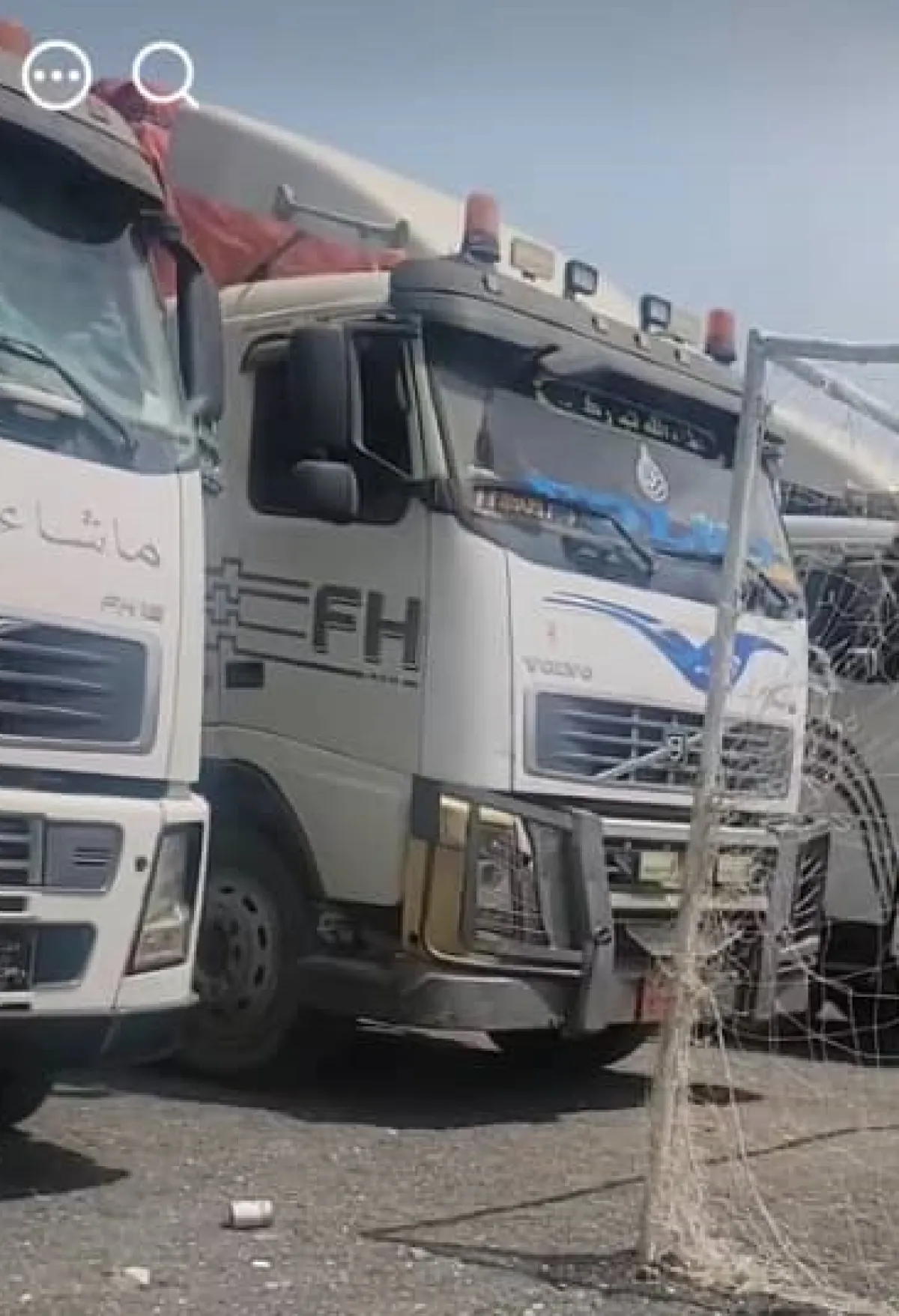 سلطة صنعاء تفرض 400% زيادة في جمارك الراهدة على مادة الدقيق