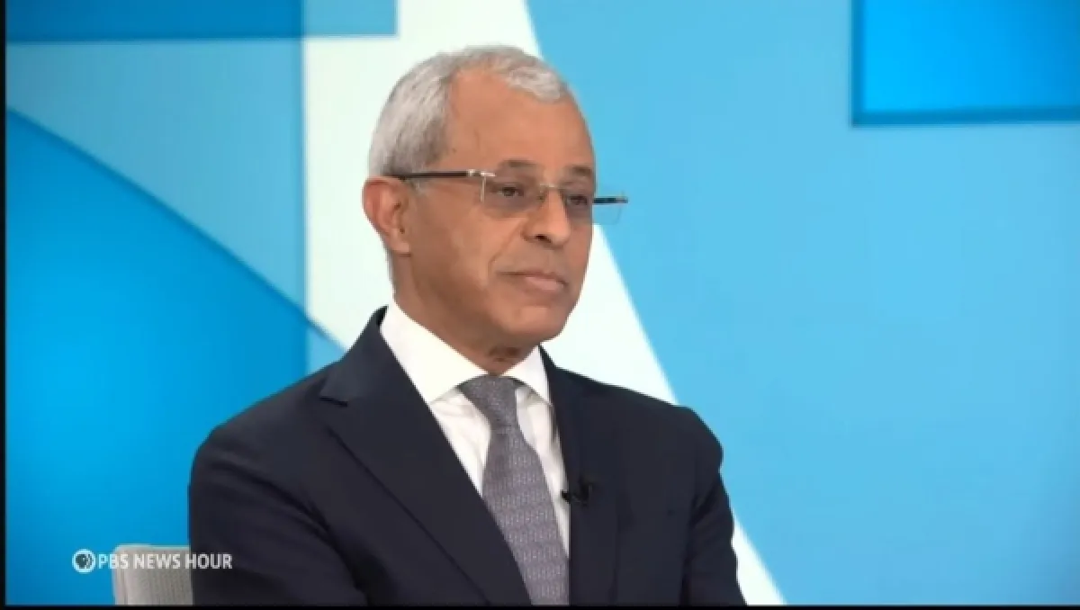 مصطفى نعمان: الحكومة وافقت على مقترح إنساني لتسيير الرحلات وجماعة الحوثي رفضته