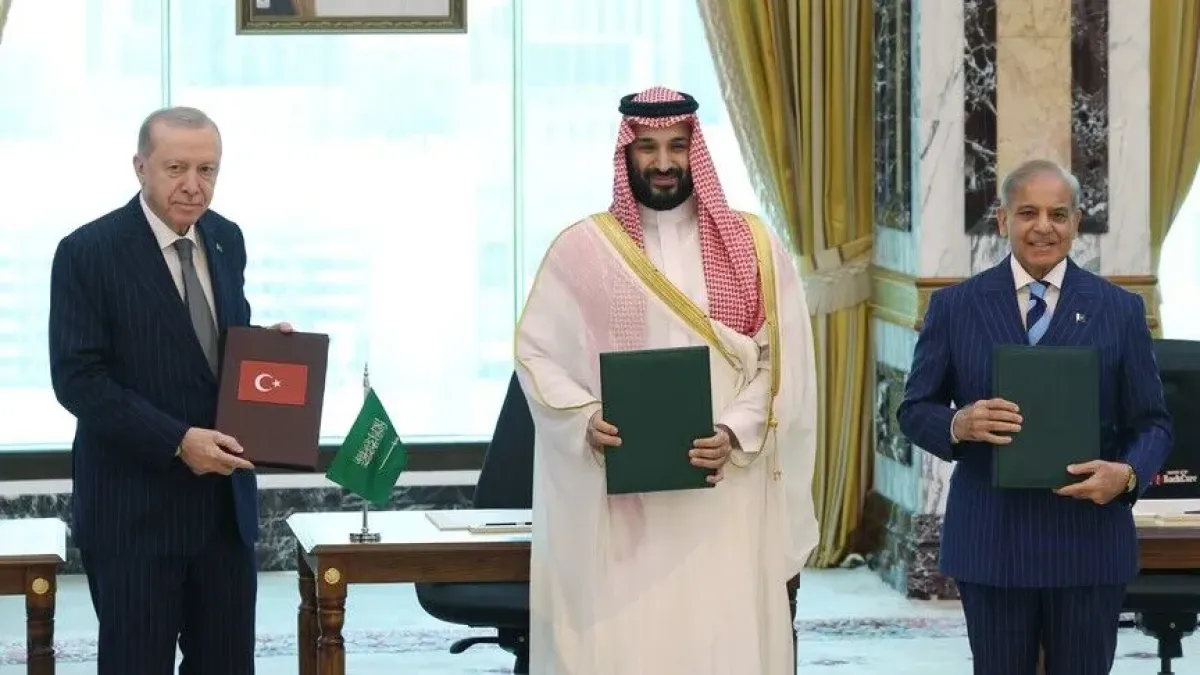 تركيا والسعودية وباكستان توقع اتفاقية دفاع مشترك