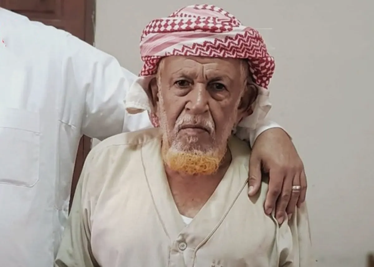 مسلحو أنصارالله يقتحمون منزل مسن ويعتدون عليه في حجة