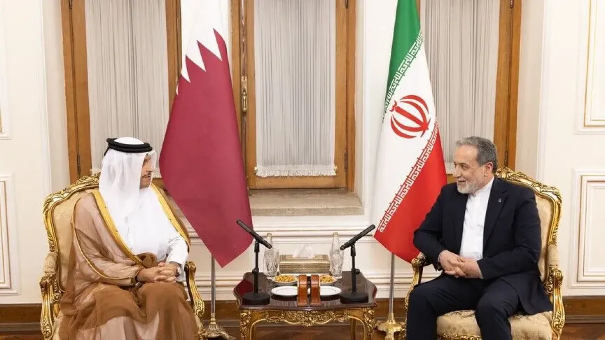 قطر وإيران تبحثان ممرًا ملاحيًا مؤقتًا عبر مضيق هرمز