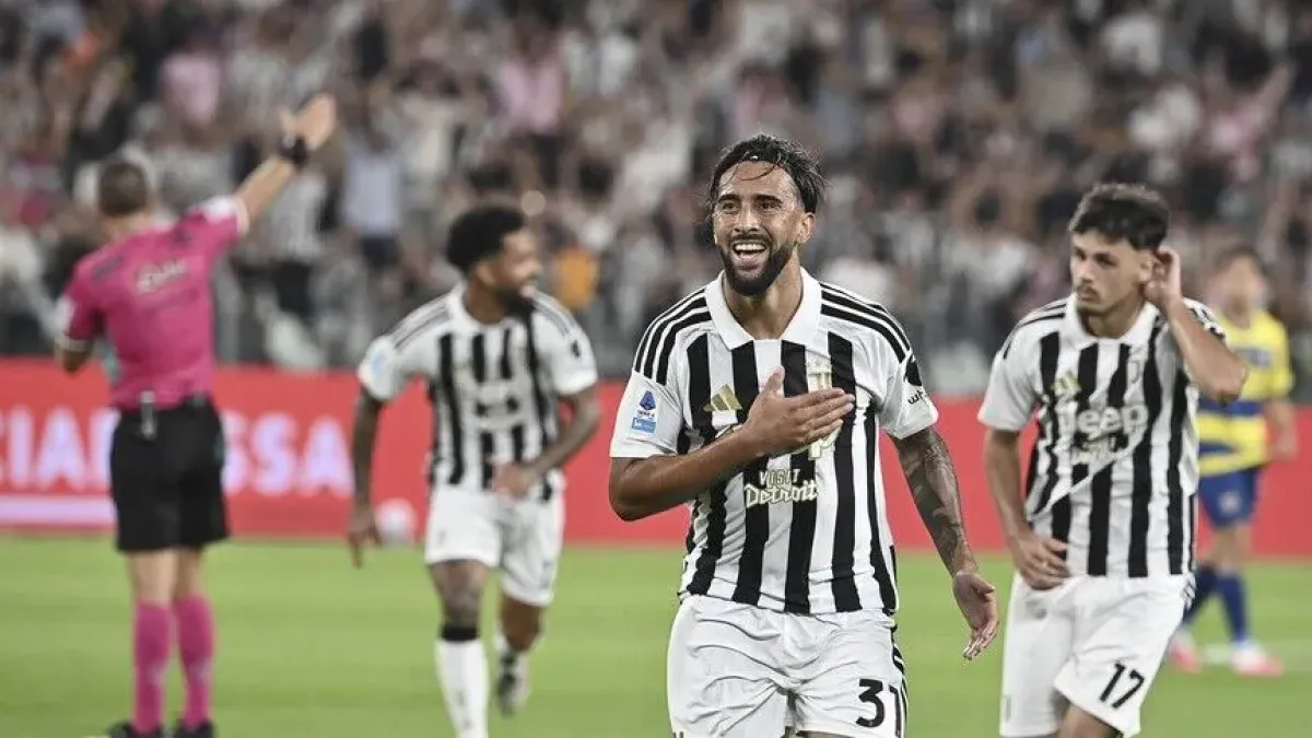 يوفنتوس يتجاوز بارما بثنائية بالدوري الإيطالي