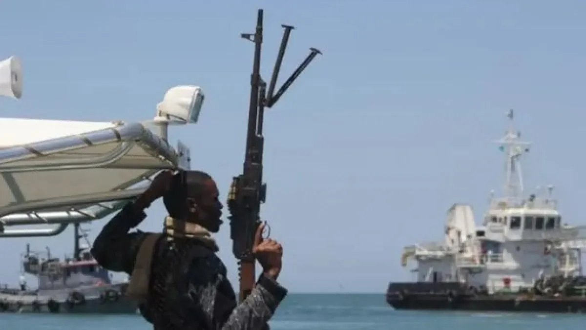 قراصنة صوماليون يفرجون عن سفينة مختطفة