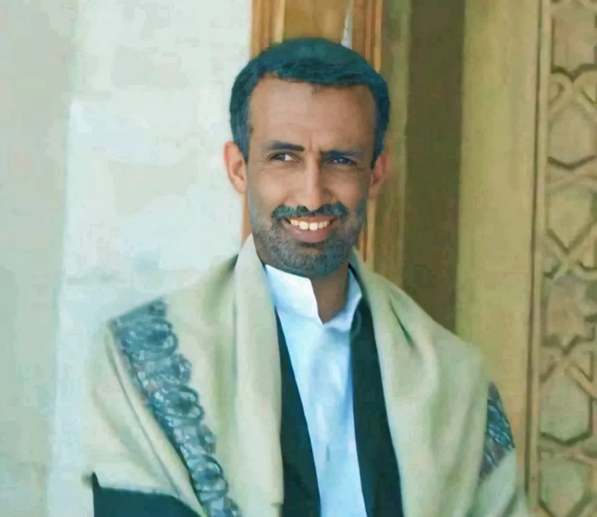 نجل المعتقل علي المشرقي: عام وثلاثة أشهر من الحرمان والشوق.. أفرجوا عن أبي